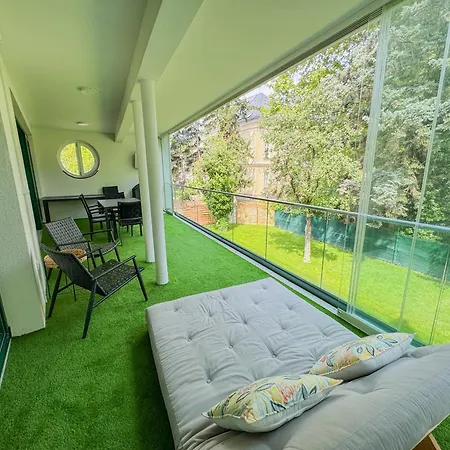 Apartmán Bauhaus Wellness 106 *